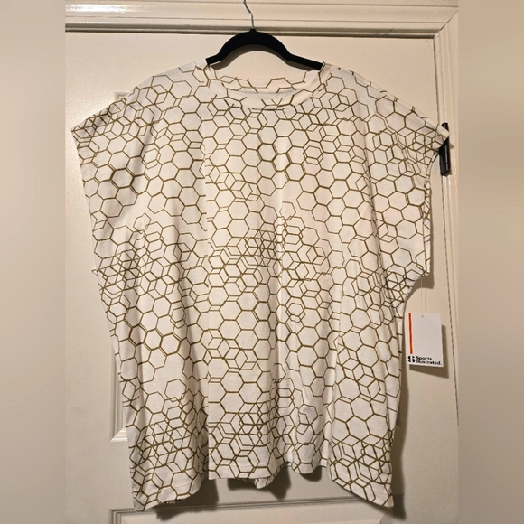 White Cyber Hex Flyweight Tee - Picture 2 of 10